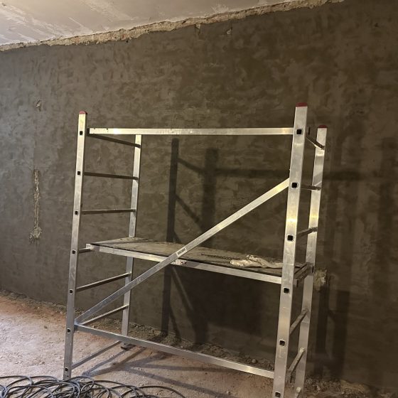 Injektálás utáni vakolt és szigetelt fal